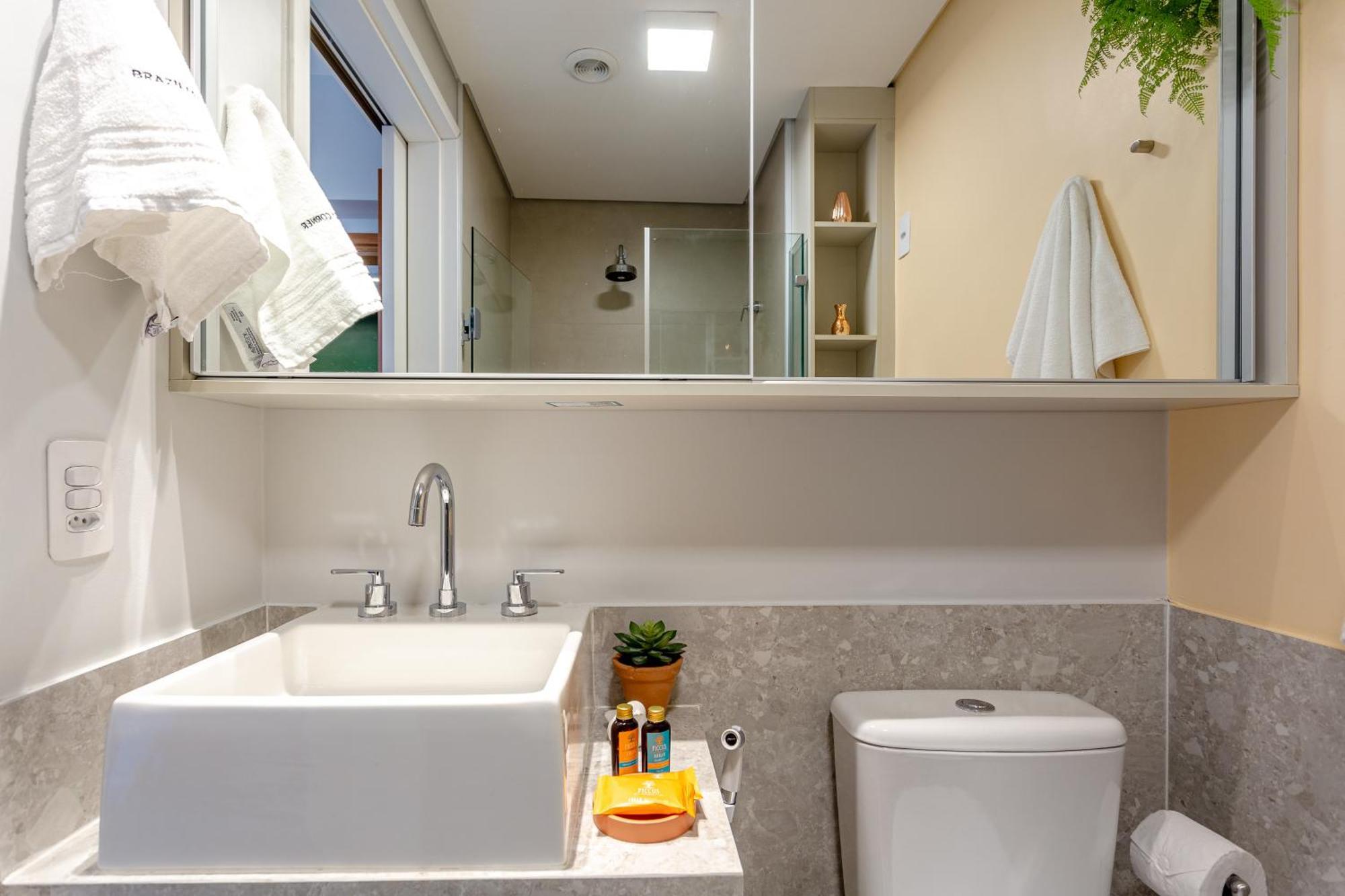 Apartamento Moderno Em Pinheiros Com Ac | Brazilian Corner